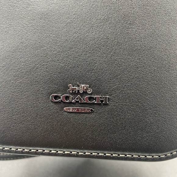 Disney X Coach Mickey Mouse Face Ear Bag - Picture 7 of 16